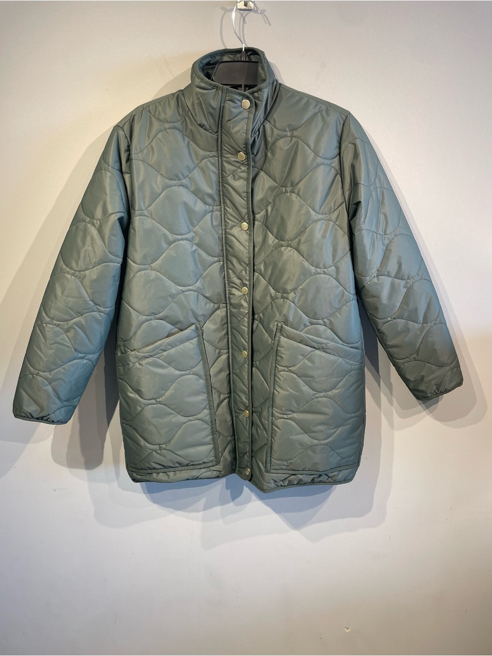 New With Tags Quince Sage Green Quilted Women's Puffer Jacket